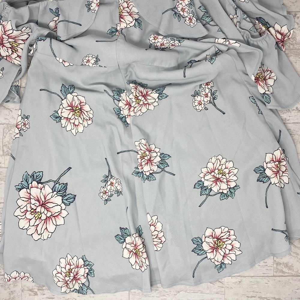 NWT J.O.A Floral Cold Off the Shoulder Mini Dress - Picture 8 of 8